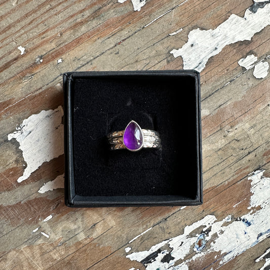 Sterling silver pear amethyst stacking 3 ring set (Size M)