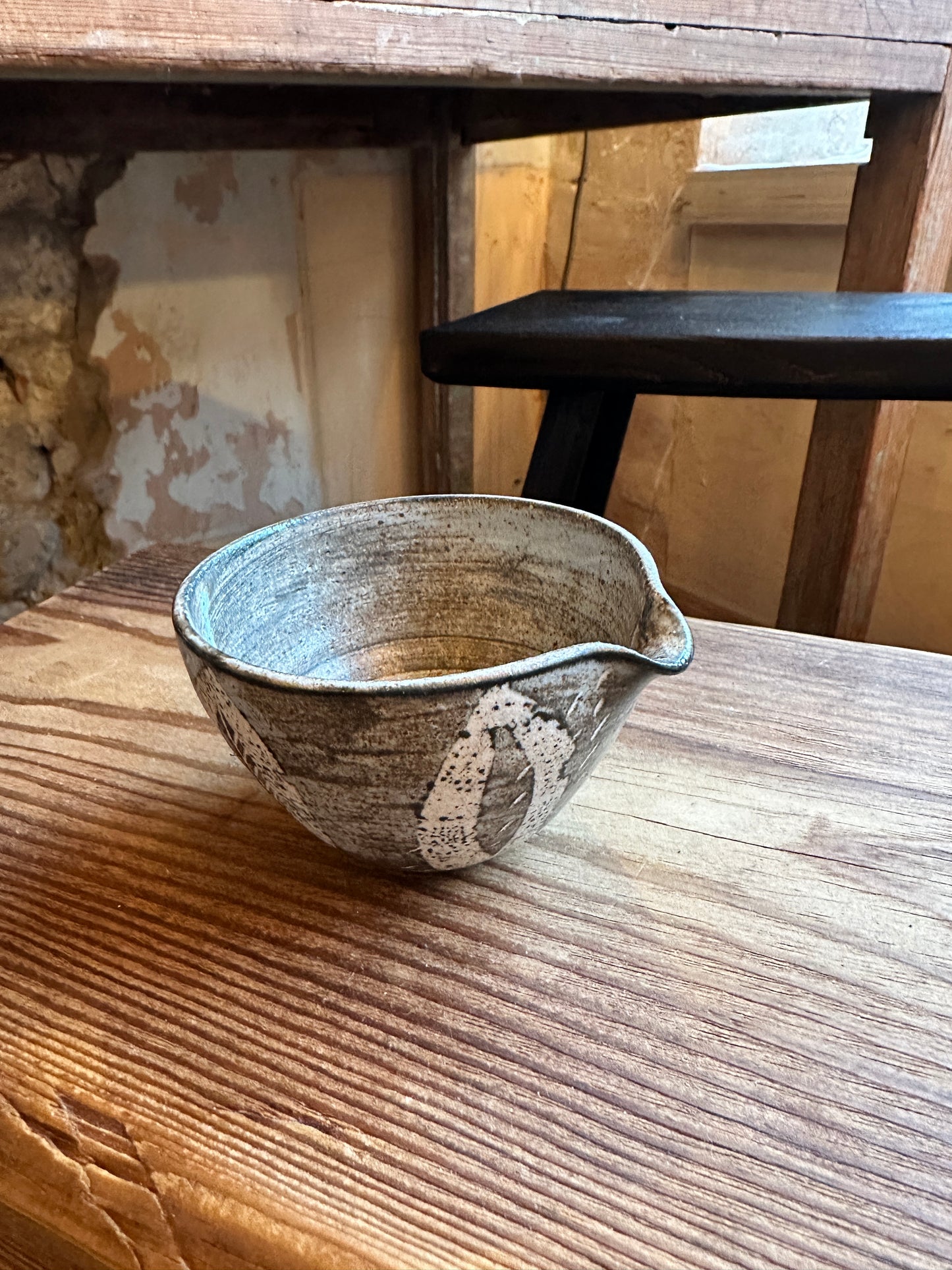 Indigo Pebble & Shiny Indigo Pouring Bowl