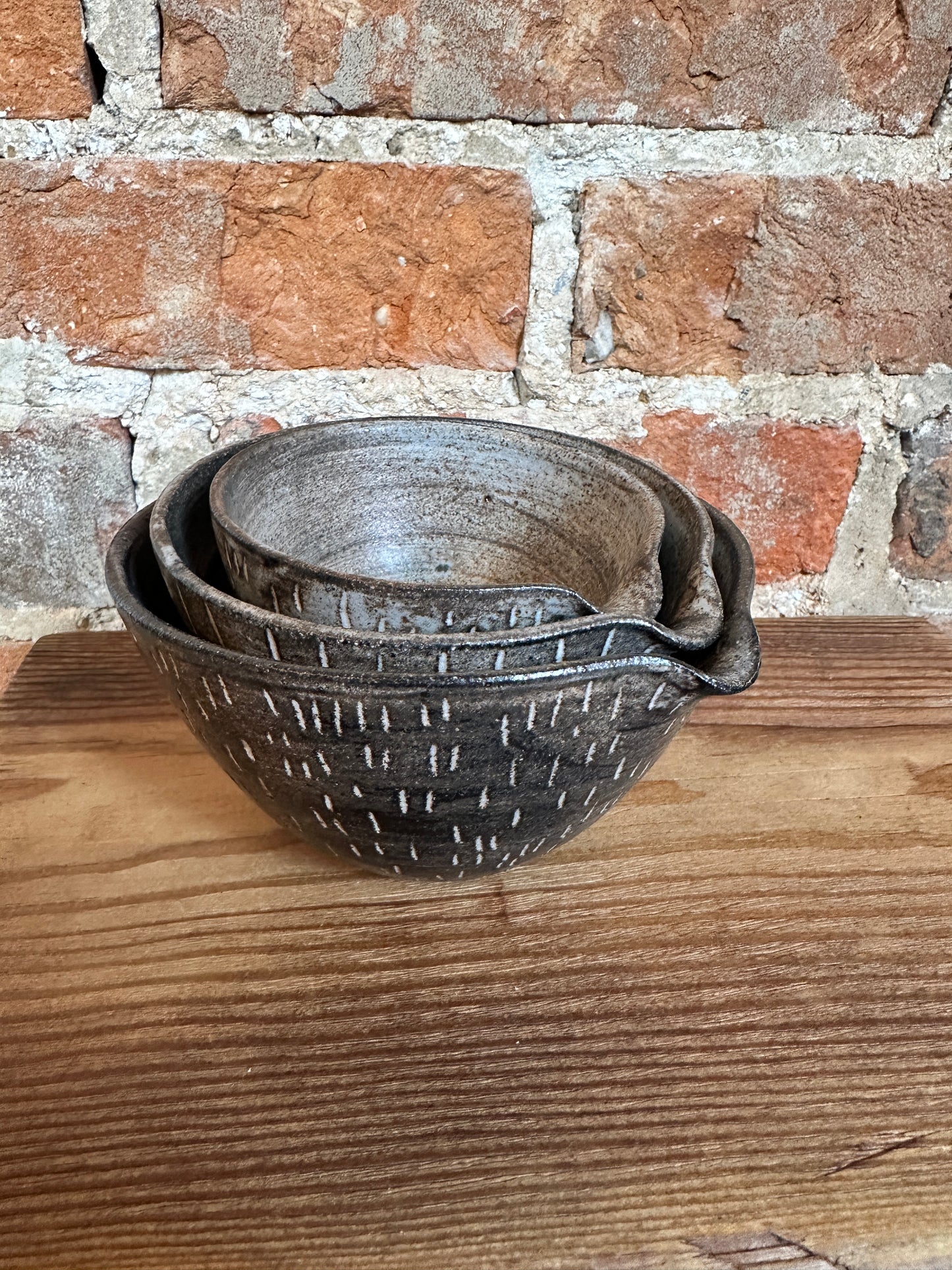 Indigo Pebble & Shiny Indigo Pouring Bowl