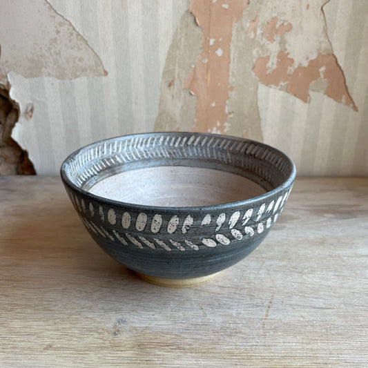 Stoneware Serving Bowl