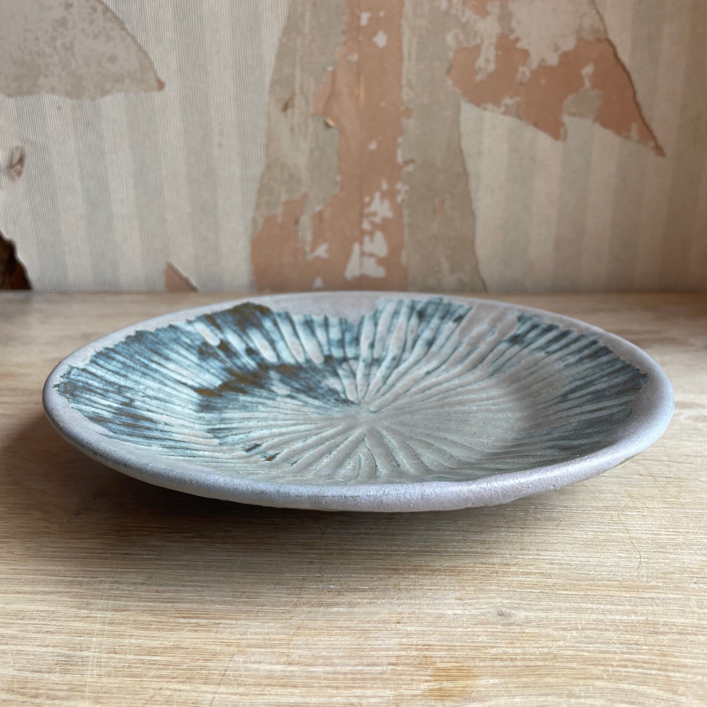 Stoneware Sunburst Plate