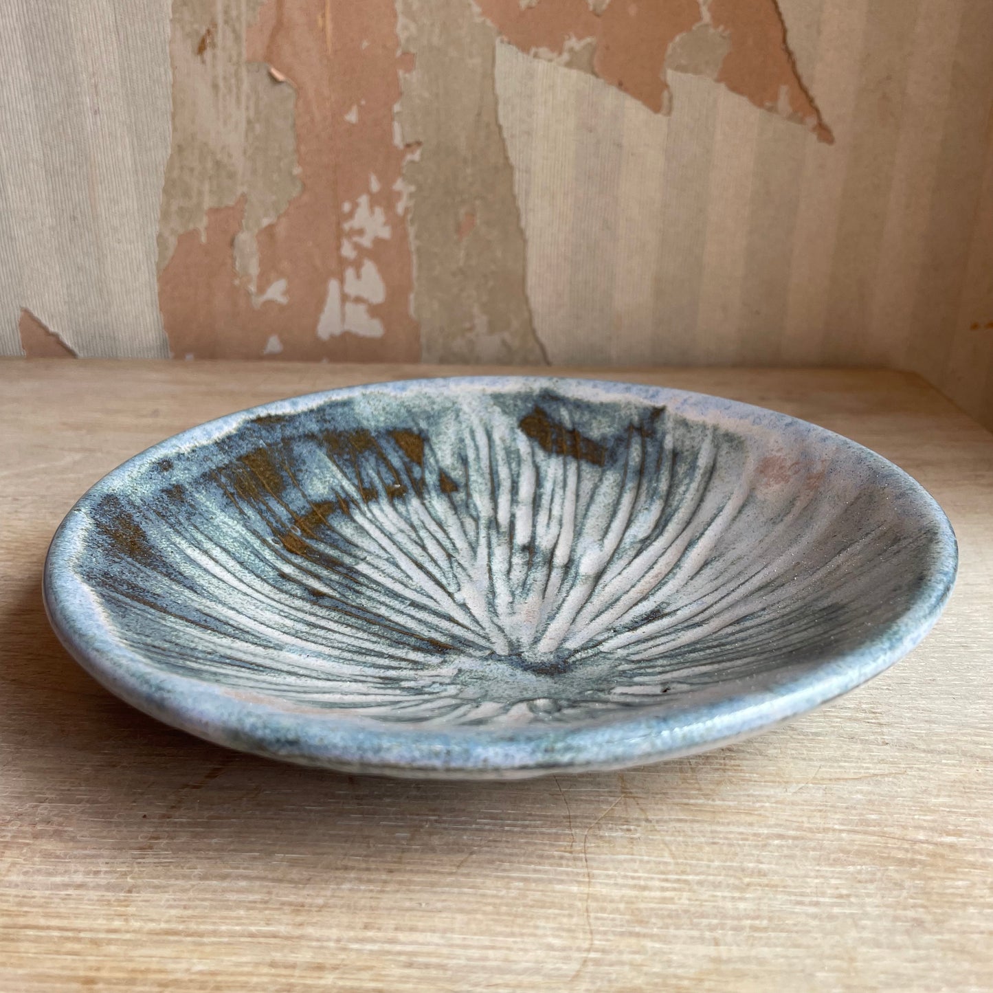 Stoneware Sunburst Plate