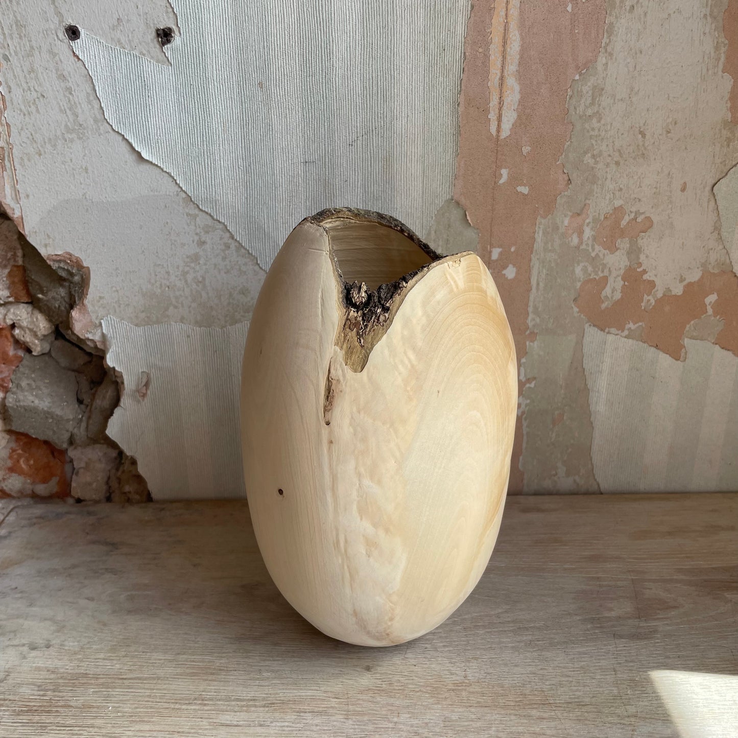 Hornbeam Egg vessel