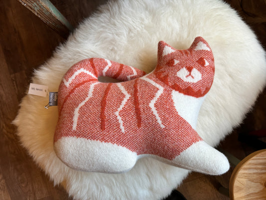 Cat-shaped Cushion