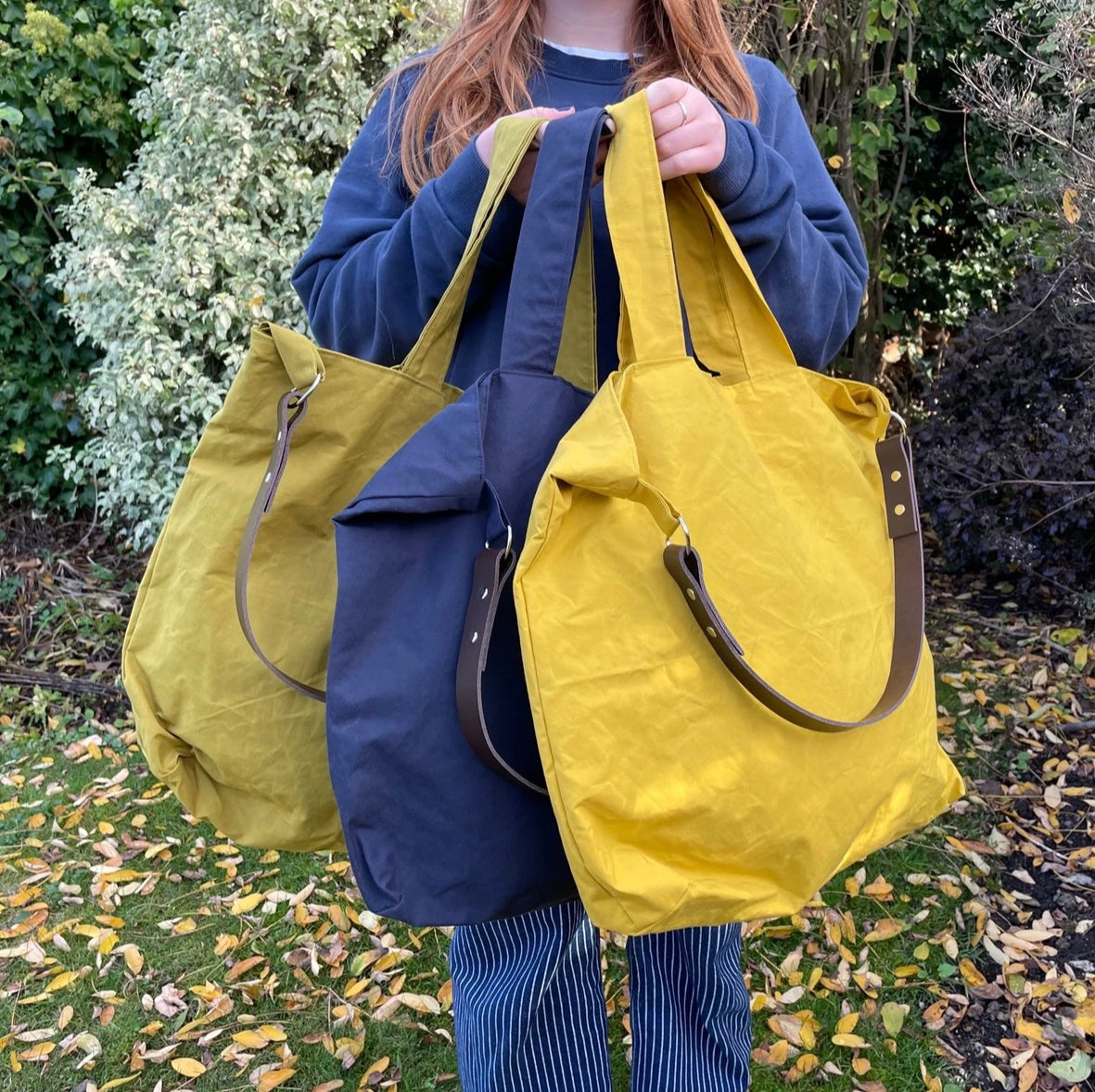 Large Lined Cross body Bag with Zip Pocket